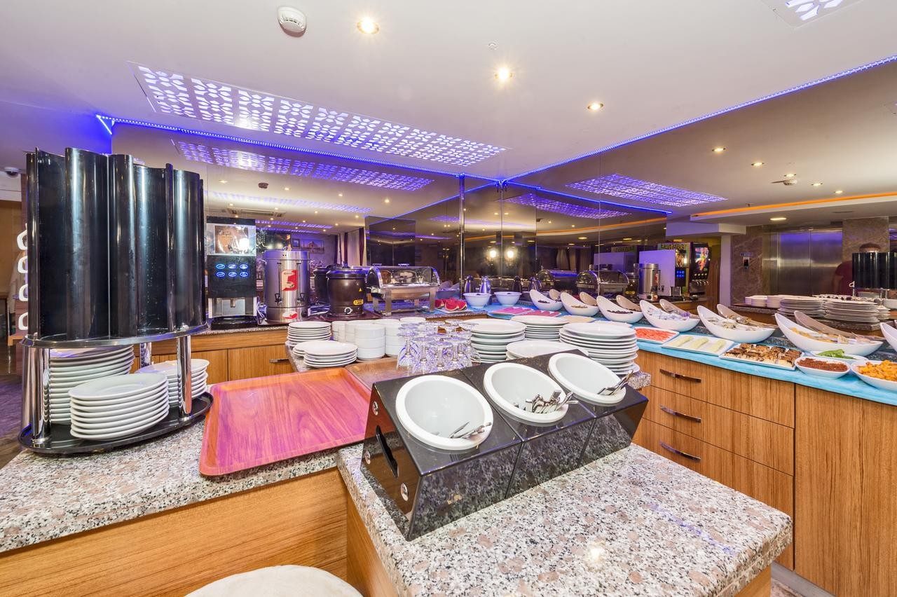 GRAND PAMIR HOTEL