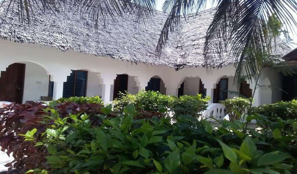 Mehmonxona fotolari Kihori Bungalows