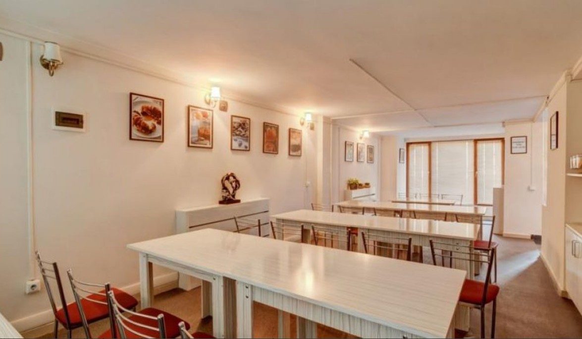 LIVA HOTEL (ex. EPIC HOTEL)