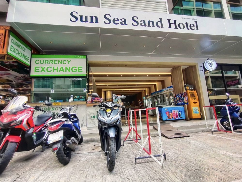 SUN SEA SAND PATONG PHUKET