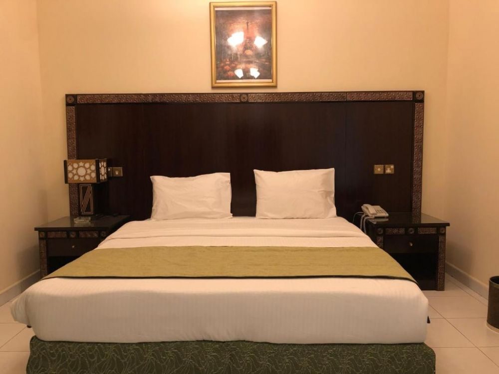 New Royal Mark Hotel