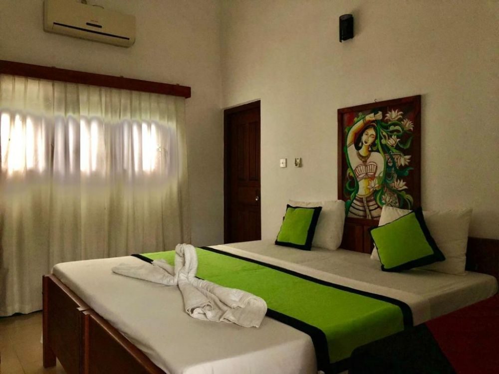 Sundowners Guesthouse