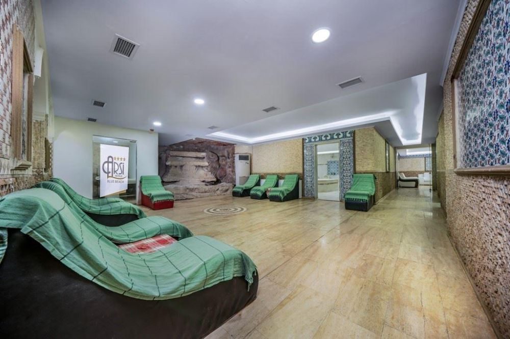 ARSI BLUE BEACH HOTEL