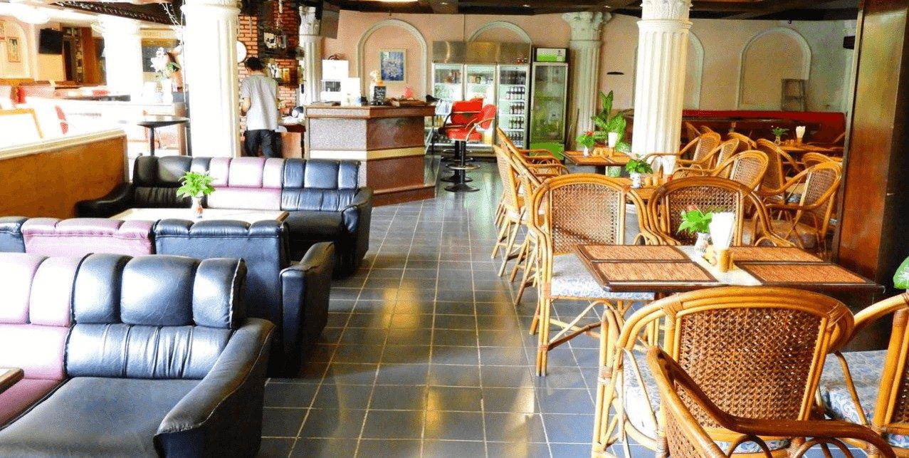 Romeo Palace Hotel (The)