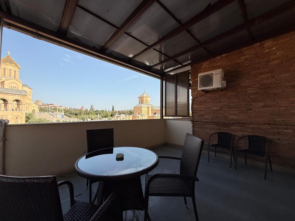 LIVA HOTEL (ex. EPIC HOTEL)