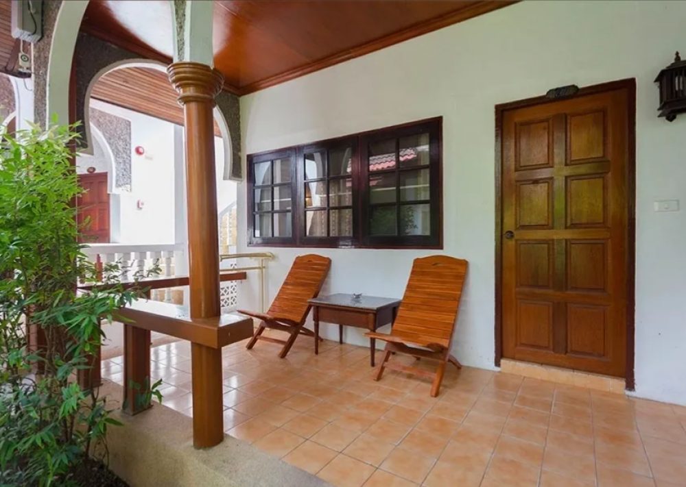 TROPICA BUNGALOW HOTEL