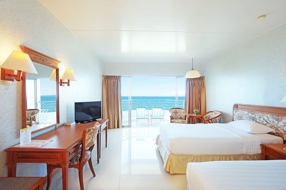 Pattaya Park Beach Resort