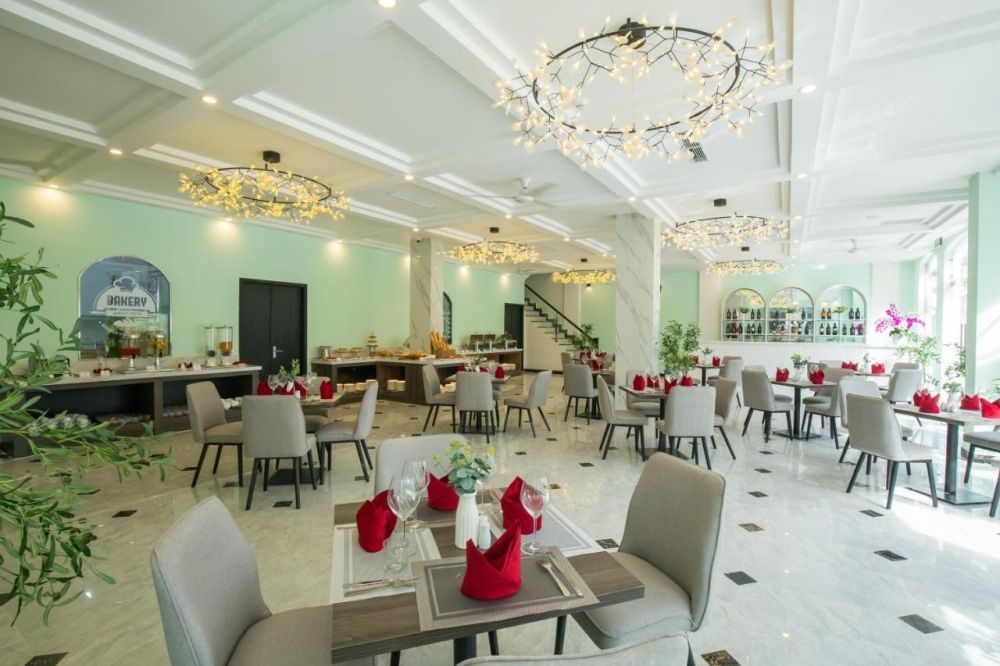 Paralia Phu Quoc Hotel
