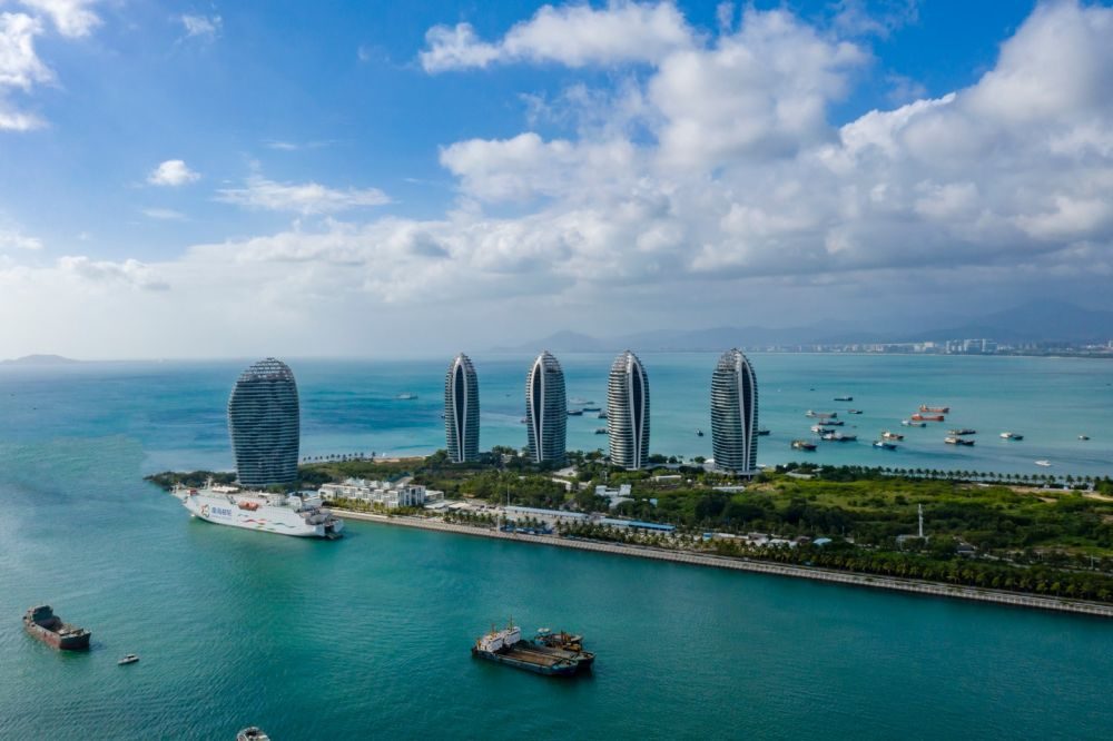 Phoenix Island Resort Sanya