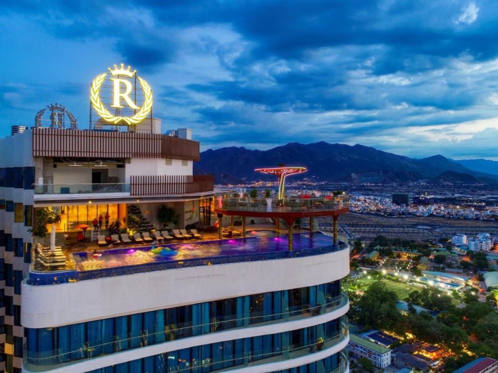 Фото отеля Regalia Gold Hotel Nha Trang