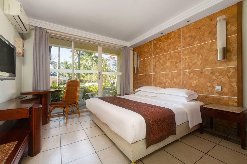 Palm Beach Resort