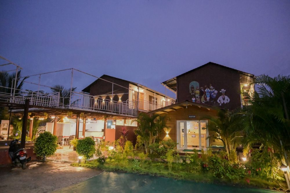 La Zarya Beach Resort (ex Vedana Retreat)