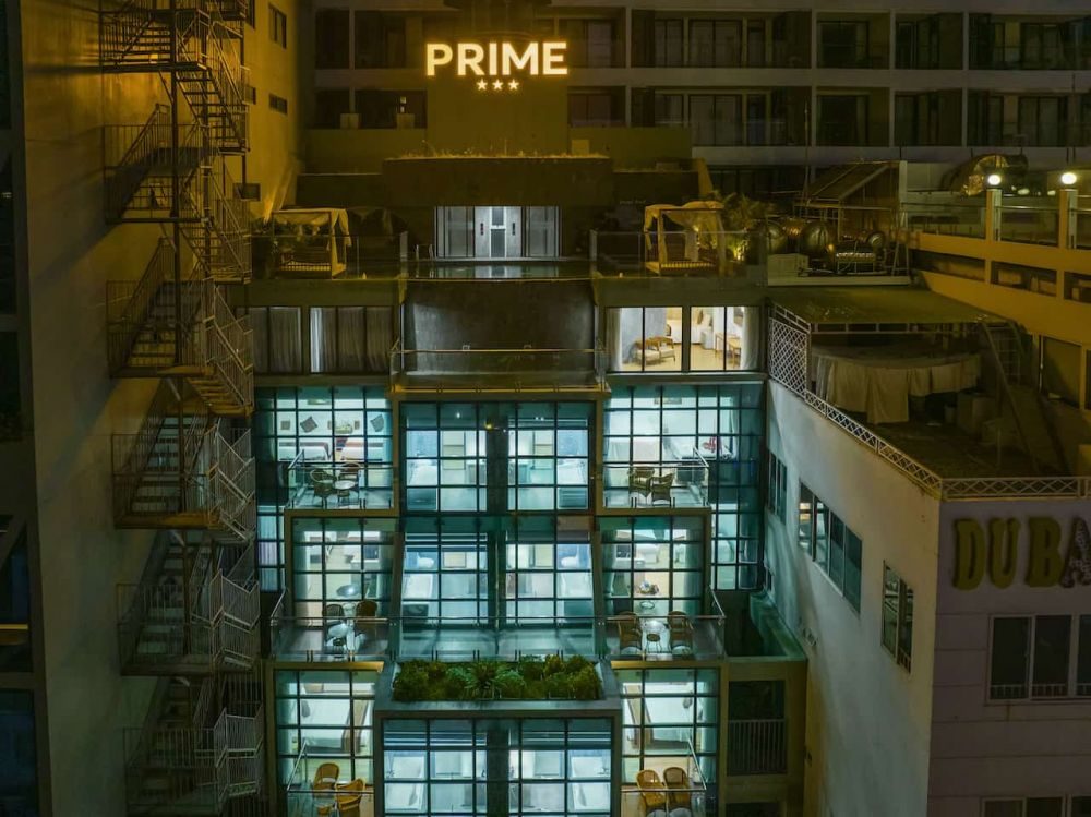 Prime New Hotel