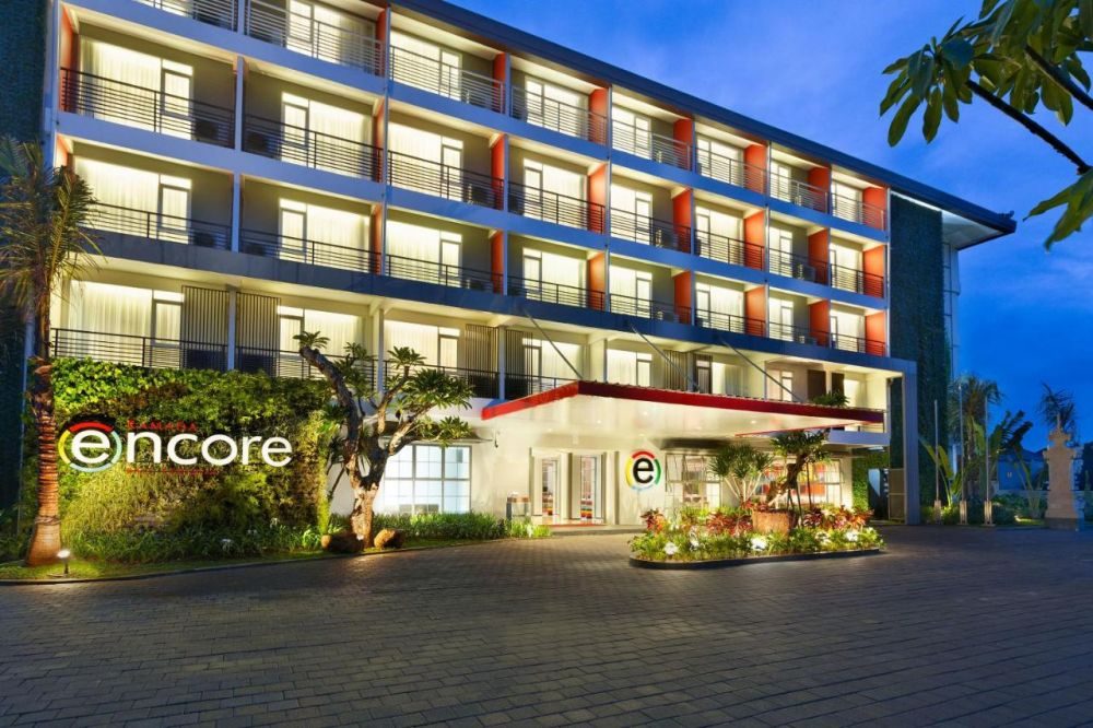 Фото отеля Ramada Encore Bali Seminyak