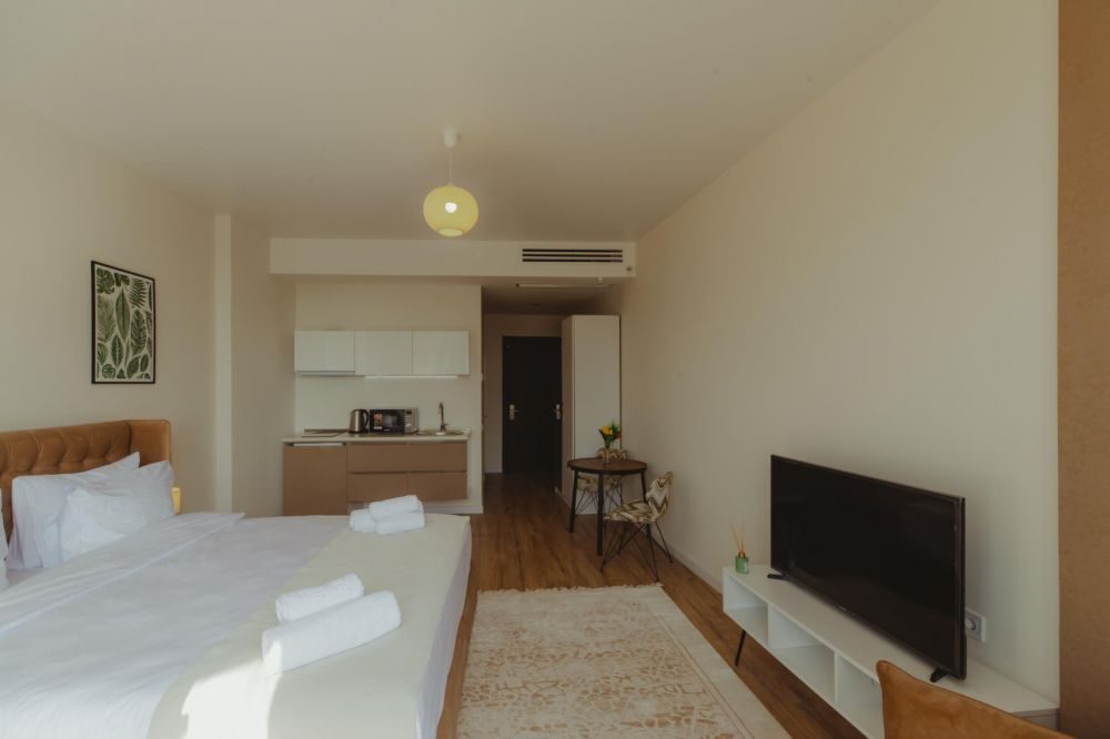 WHITE SAILS RESIDENCE