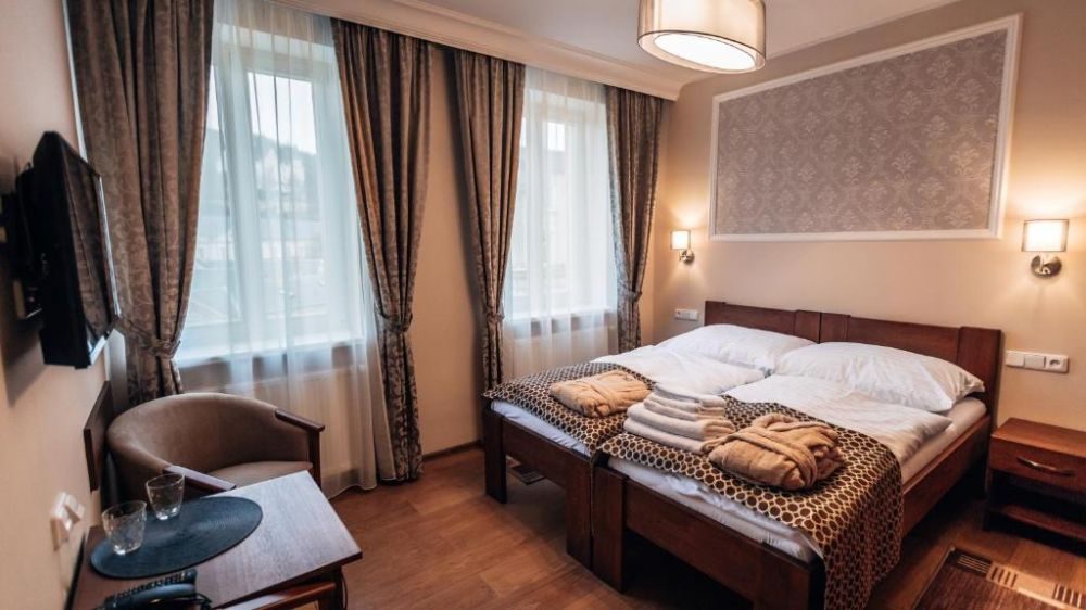 Star Hotel