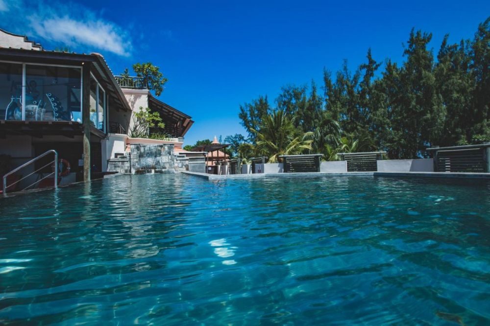 Aanari Hotel & Spa