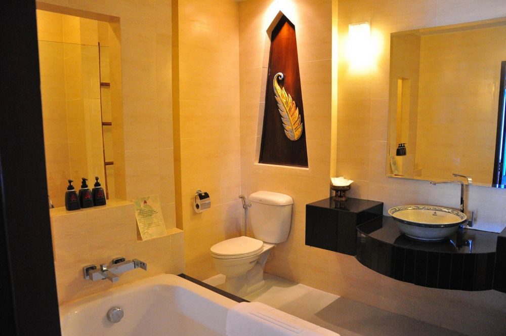 NAVATARA PHUKET RESORT