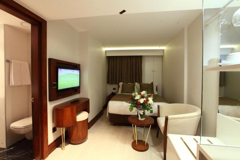 VICTORY HOTEL & SPA