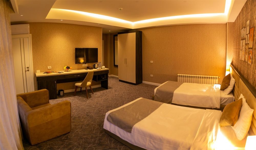 Parkway Inn