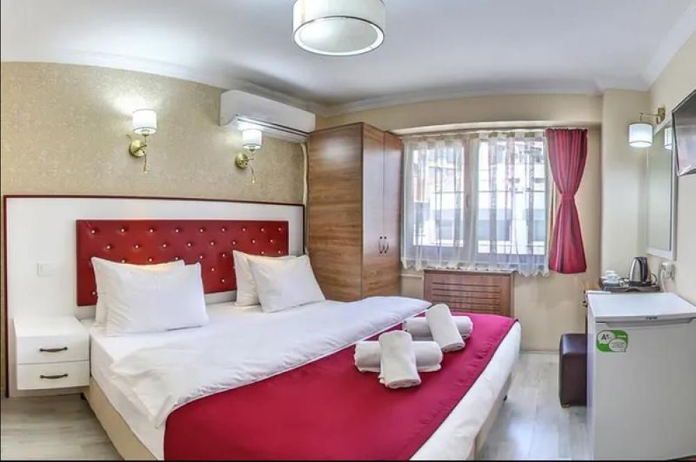CIHANGIR PALACE