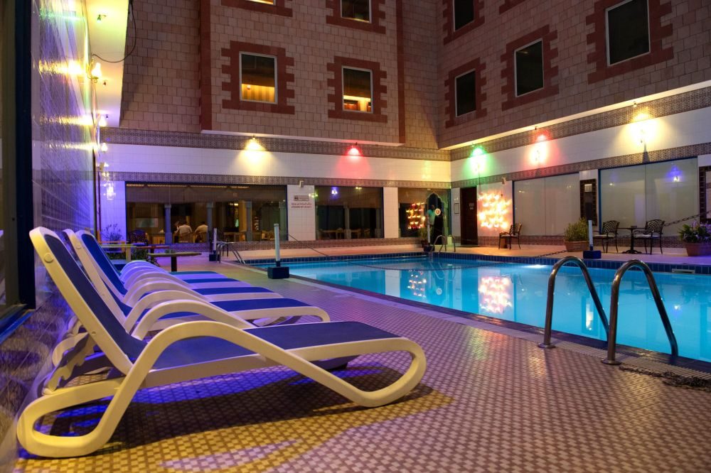 Фото отеля Ramee Guestline Hotel