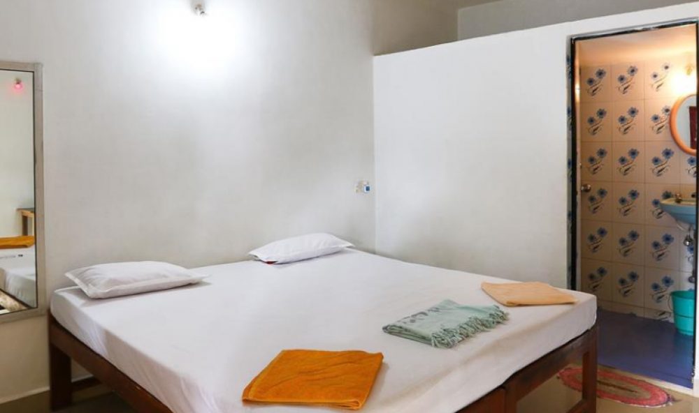 Ivon Guest House