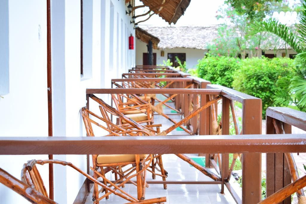 Amaan Beach Bungalows