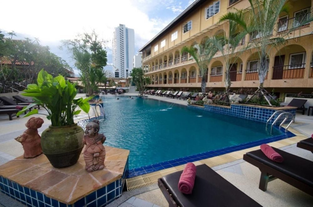 Фото отеля S LODGE PATTAYA HOTEL & RESORT (EX.SABAI LODGE)
