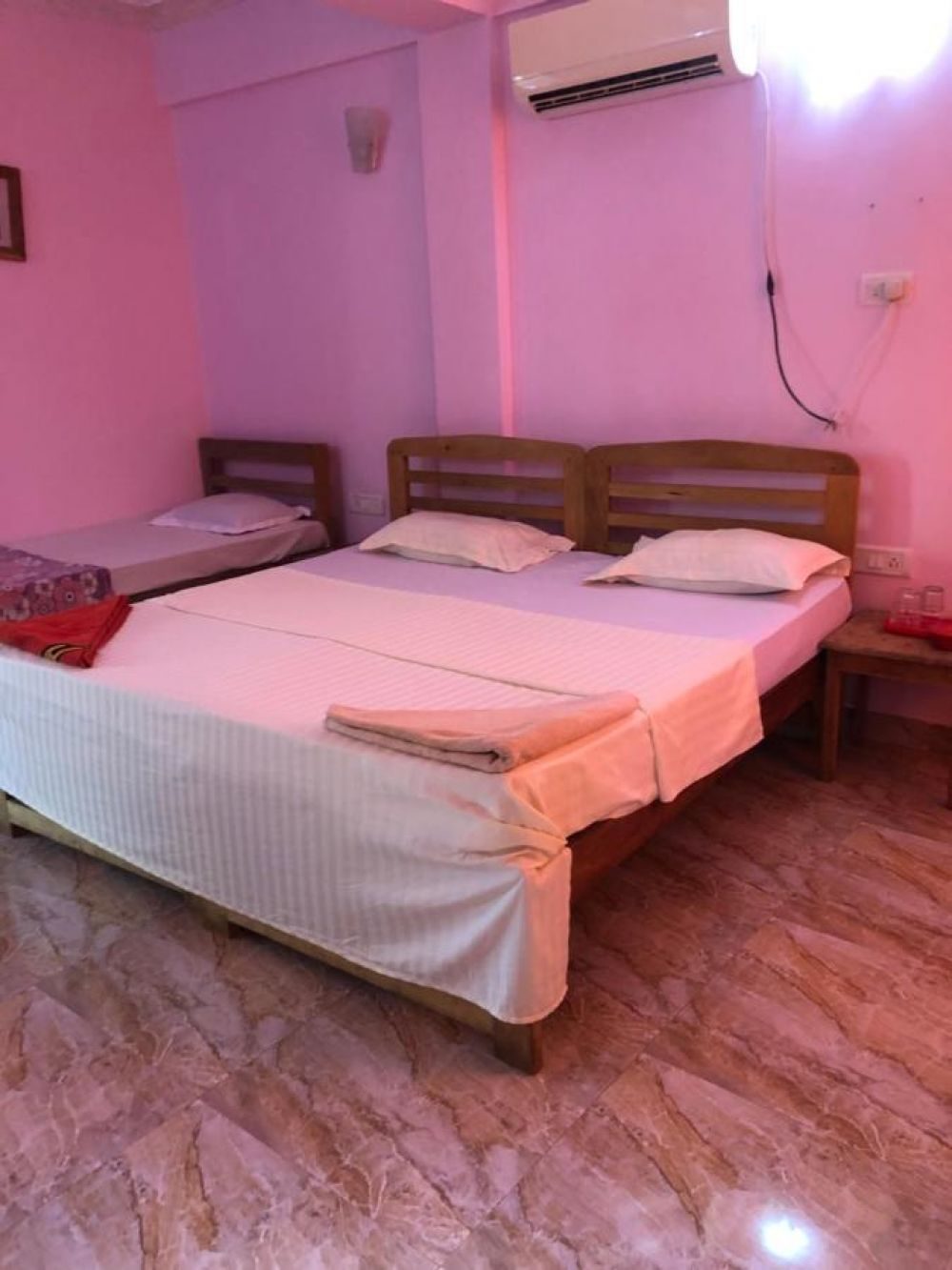 Thomas Beach Guest House