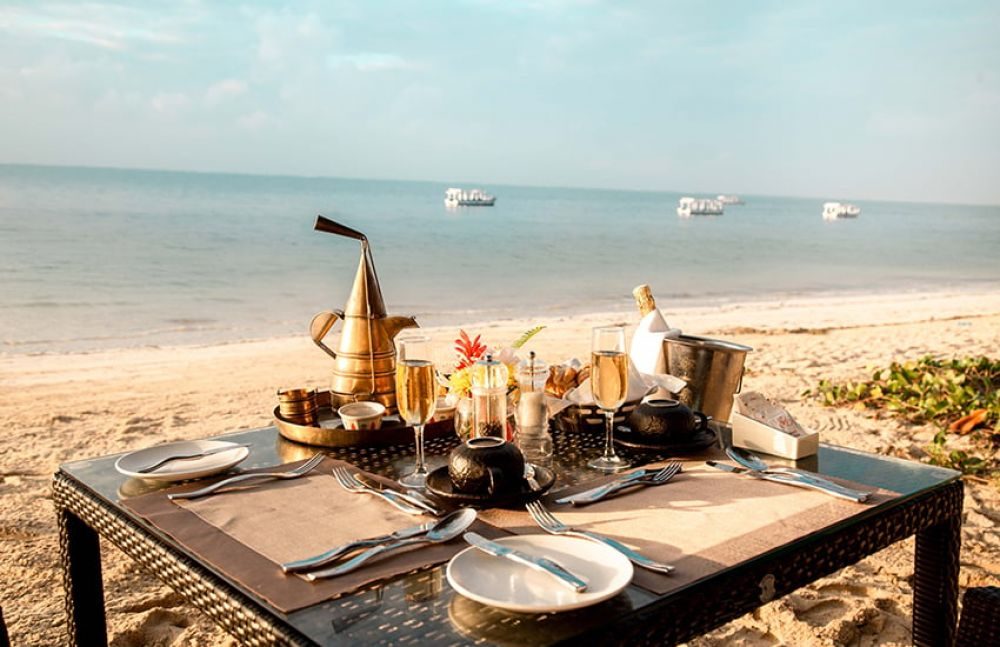 Sarova Whitesands Beach Resort & Spa
