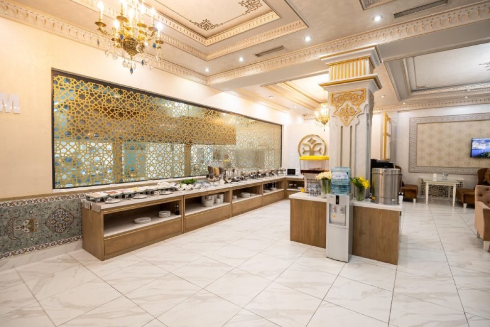 Tauke Khan Plaza