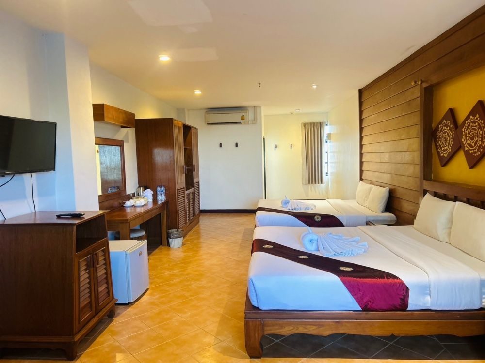 BEL AIRE PATONG RESORT