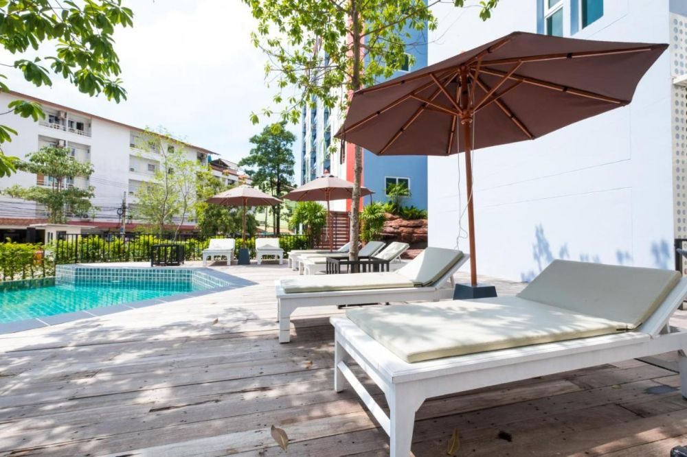 P-PLUS HOTEL