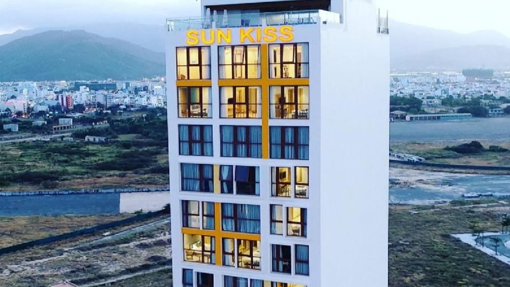 Sun Kiss Hotel