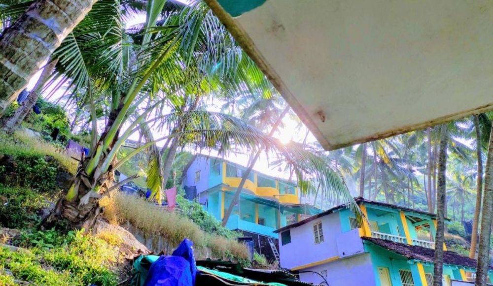 Sunny Cliff Stay
