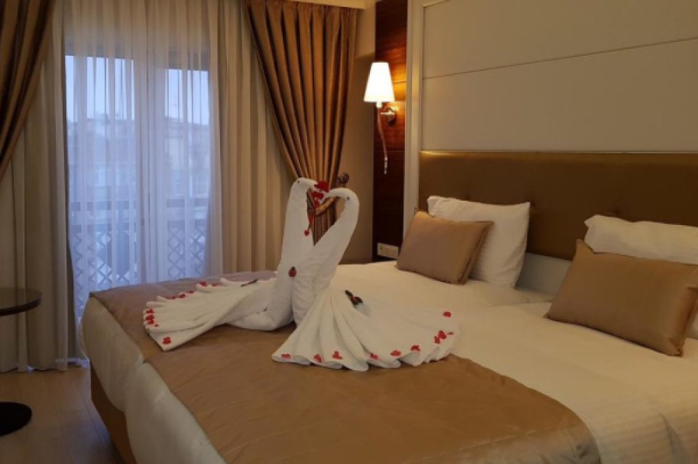 GRAND MARCELLO HOTEL