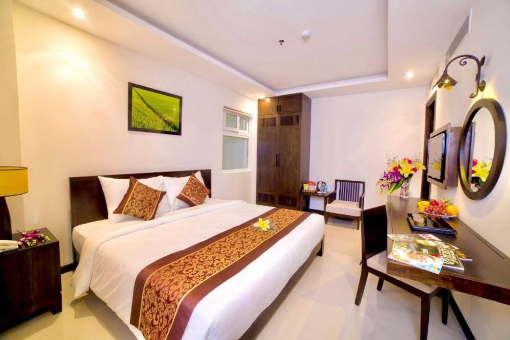 Edele Hotel
