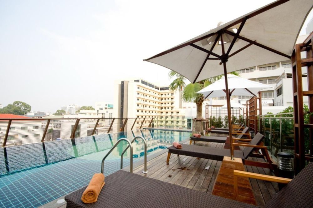 Sunshine Hotel & Residence