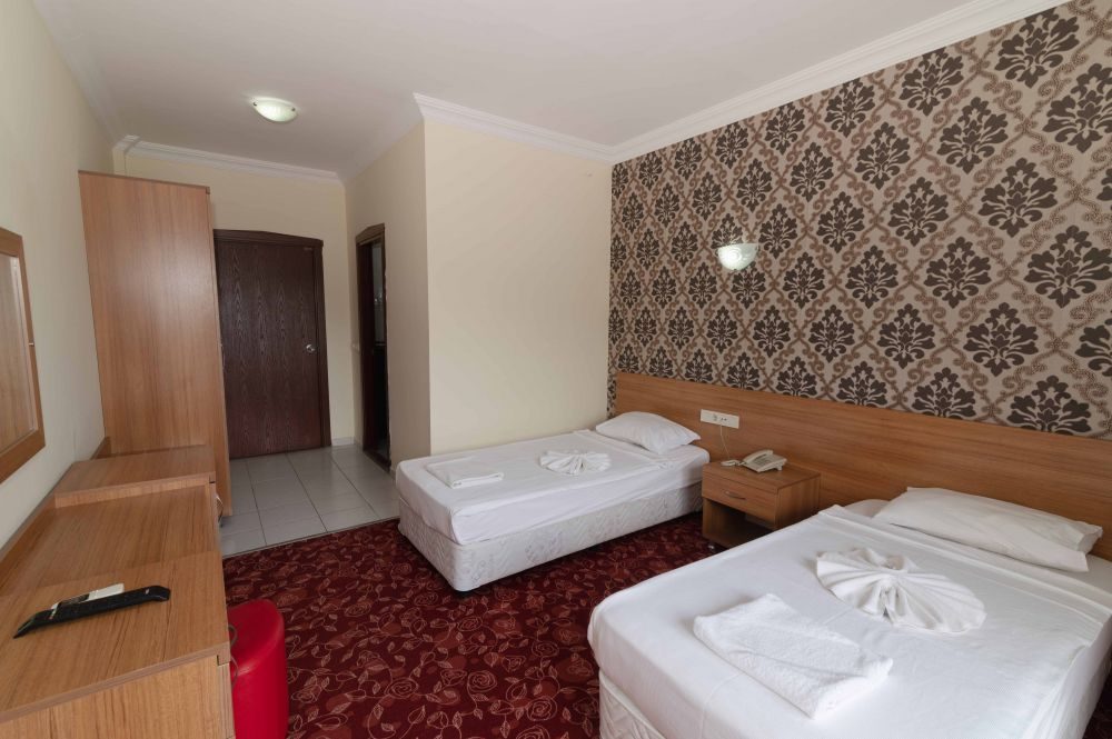 GRAND HOTEL DERIN