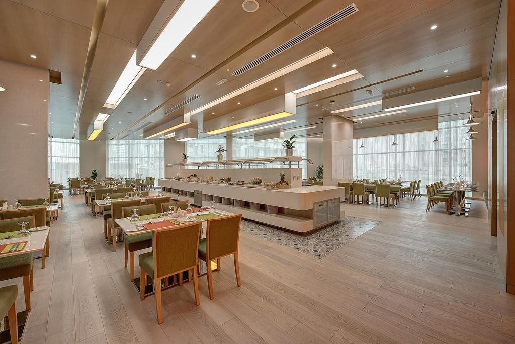 Al Khoory Atrium Hotel