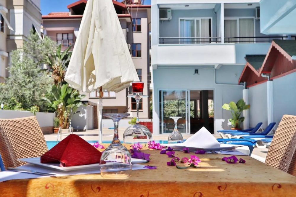 KLEOPATRA SMILE HOTEL