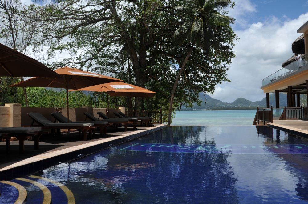 Cerf Island Resort (Adults only 8+)