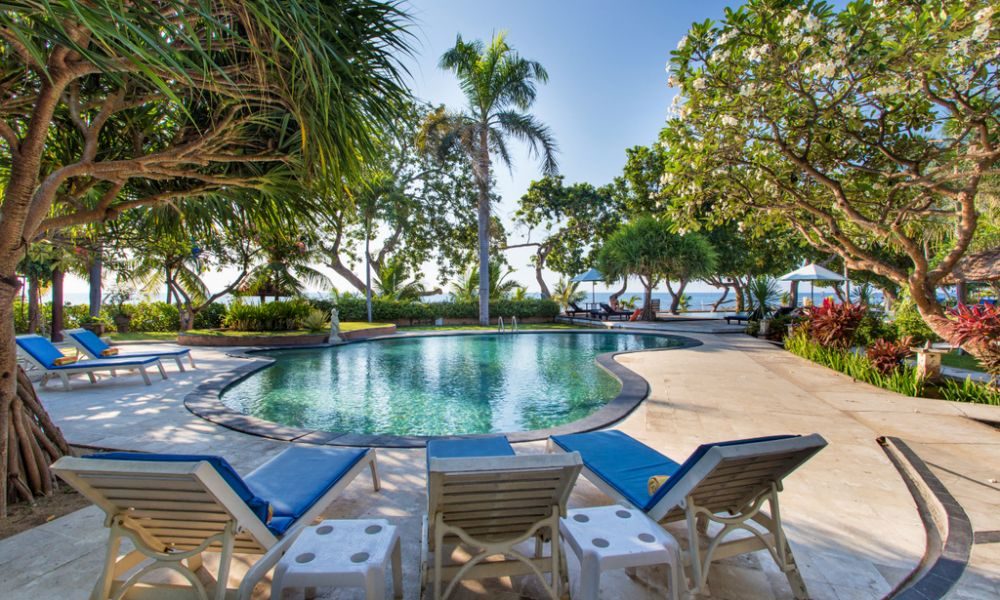 Puri Saron Lovina Hotel
