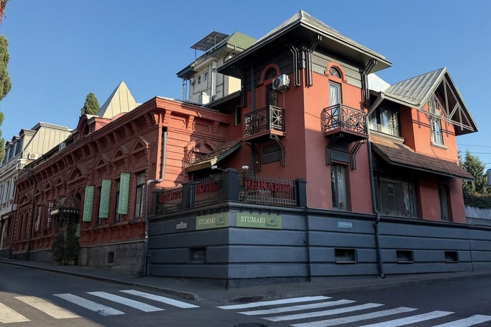 REIKARTZ CITY TBILISI HOTEL (ex PRESTIGE PALACE-ESQUISSE HOTEL)