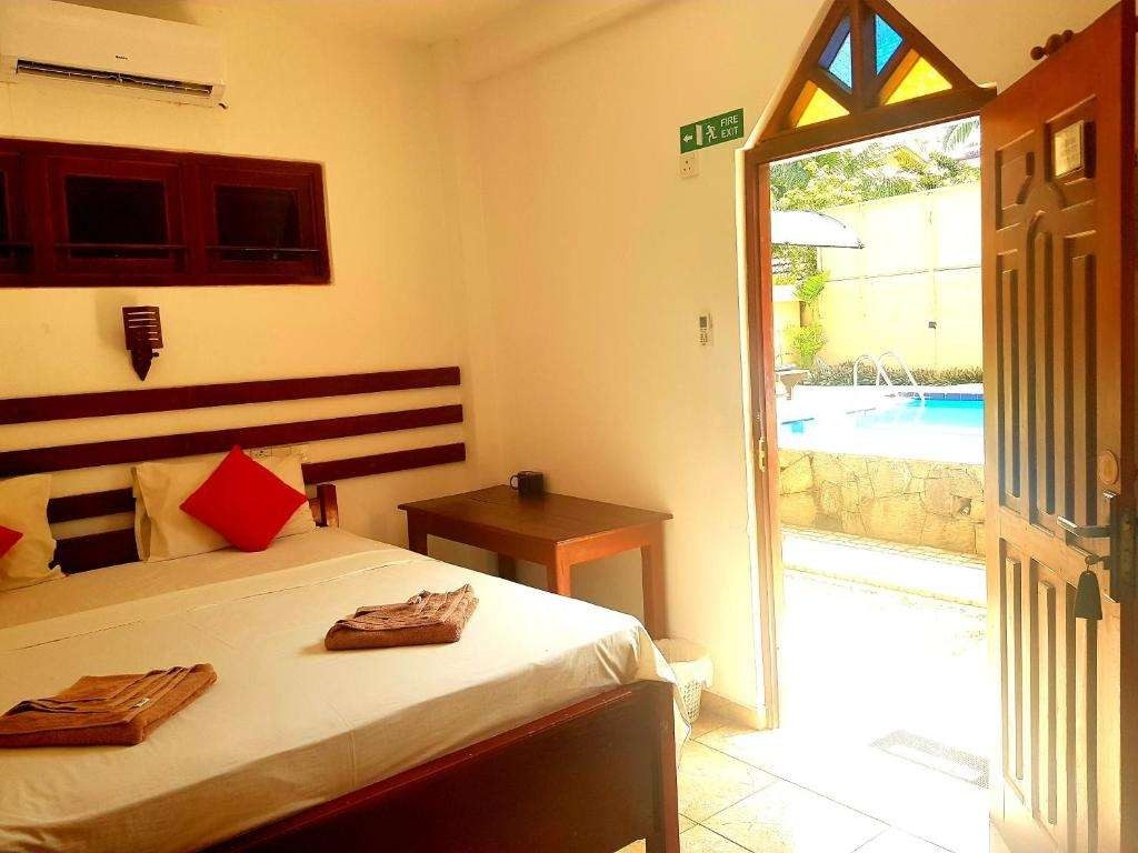 Drifters Hotel