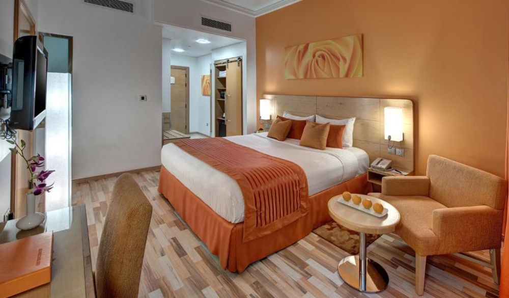 Al Khoory Executive Hotel