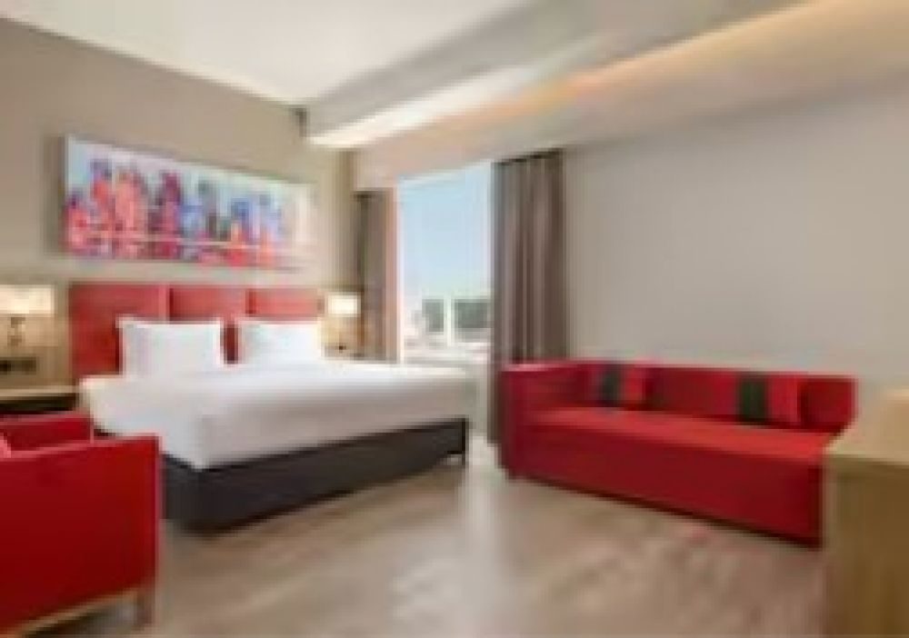 Ramada Encore Al-Ghubrah