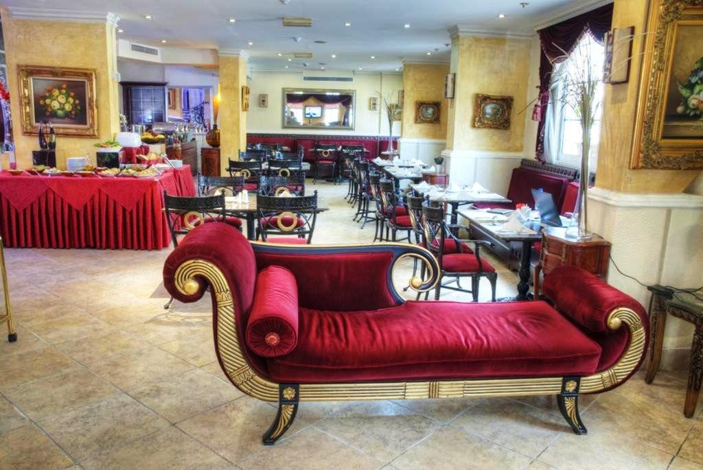 Фото отеля Al Maha Regency Hotel Suites