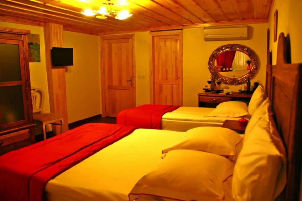 DIVAS HOTEL
